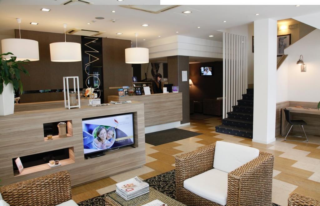 Hotel Majorca Sul Mare In Centro A Riccione Ngoại thất bức ảnh