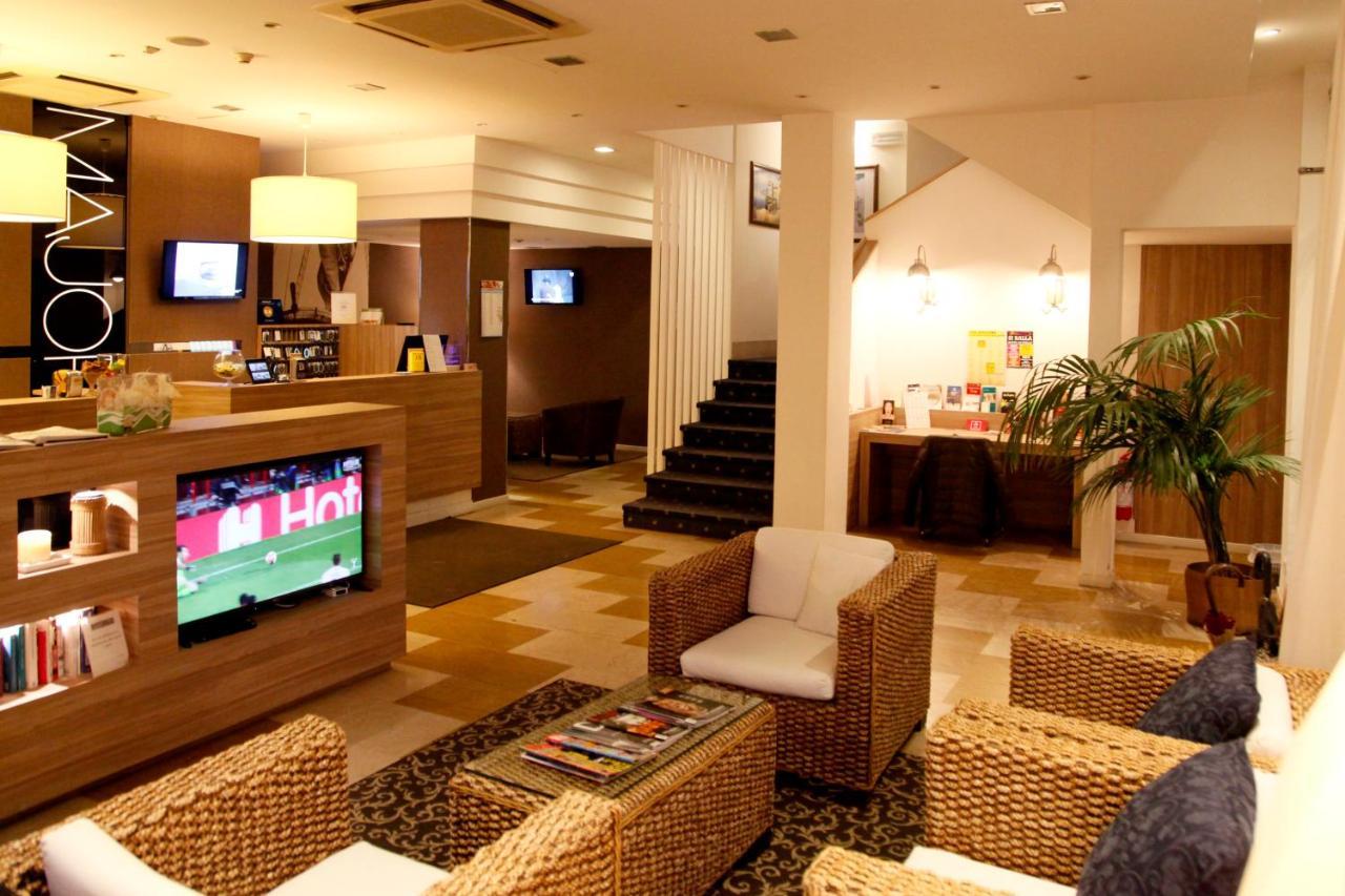 Hotel Majorca Sul Mare In Centro A Riccione Ngoại thất bức ảnh
