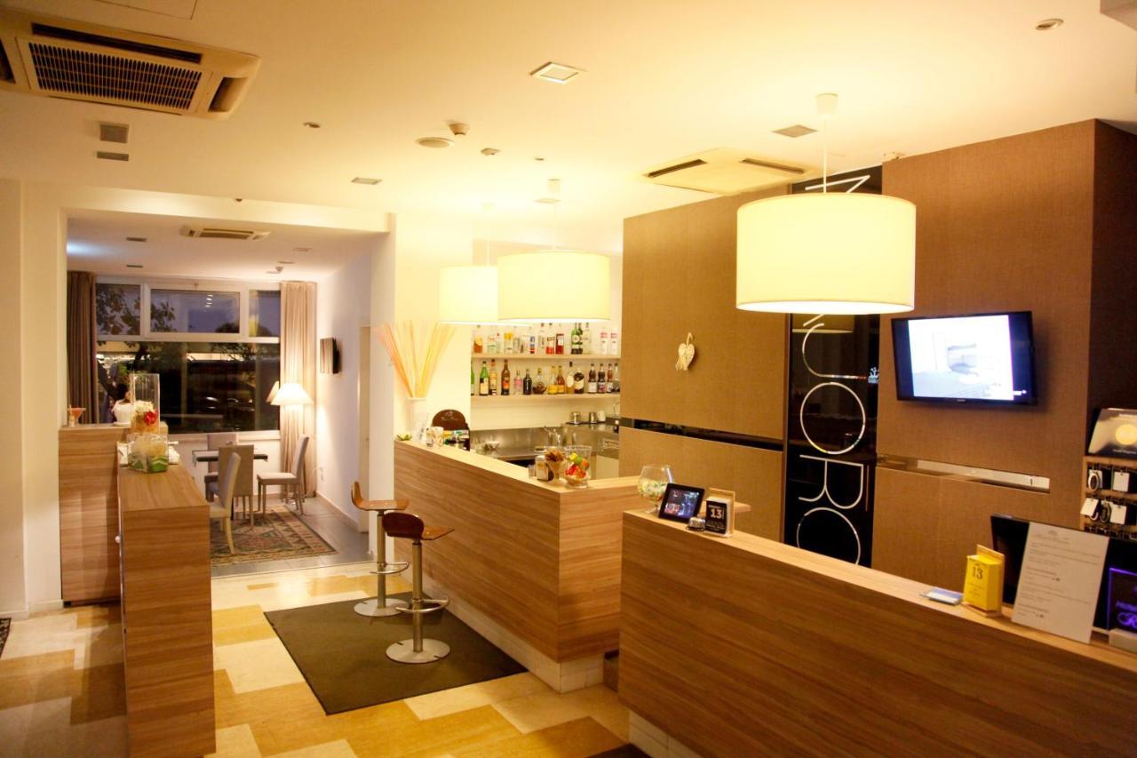 Hotel Majorca Sul Mare In Centro A Riccione Ngoại thất bức ảnh
